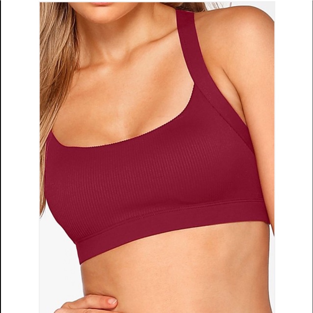 Lorna Jane burgundy ribbed bra